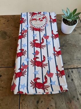 Americana Crab Stars Flags Kitchen 2 Towels - Patriotic Red White & Blue
